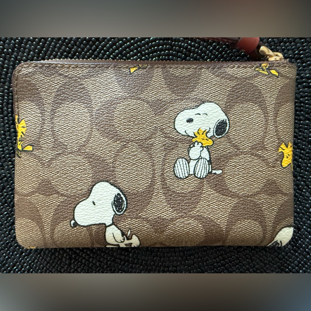 Coach Brown Wristlet with Snoopy and Woodstock - Picture 3 of 7